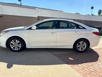 Hyundai sonata 2013