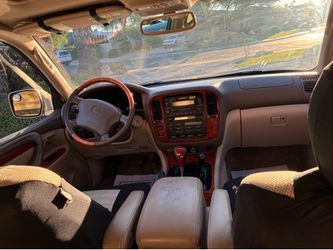 2000 Lexus LX 470