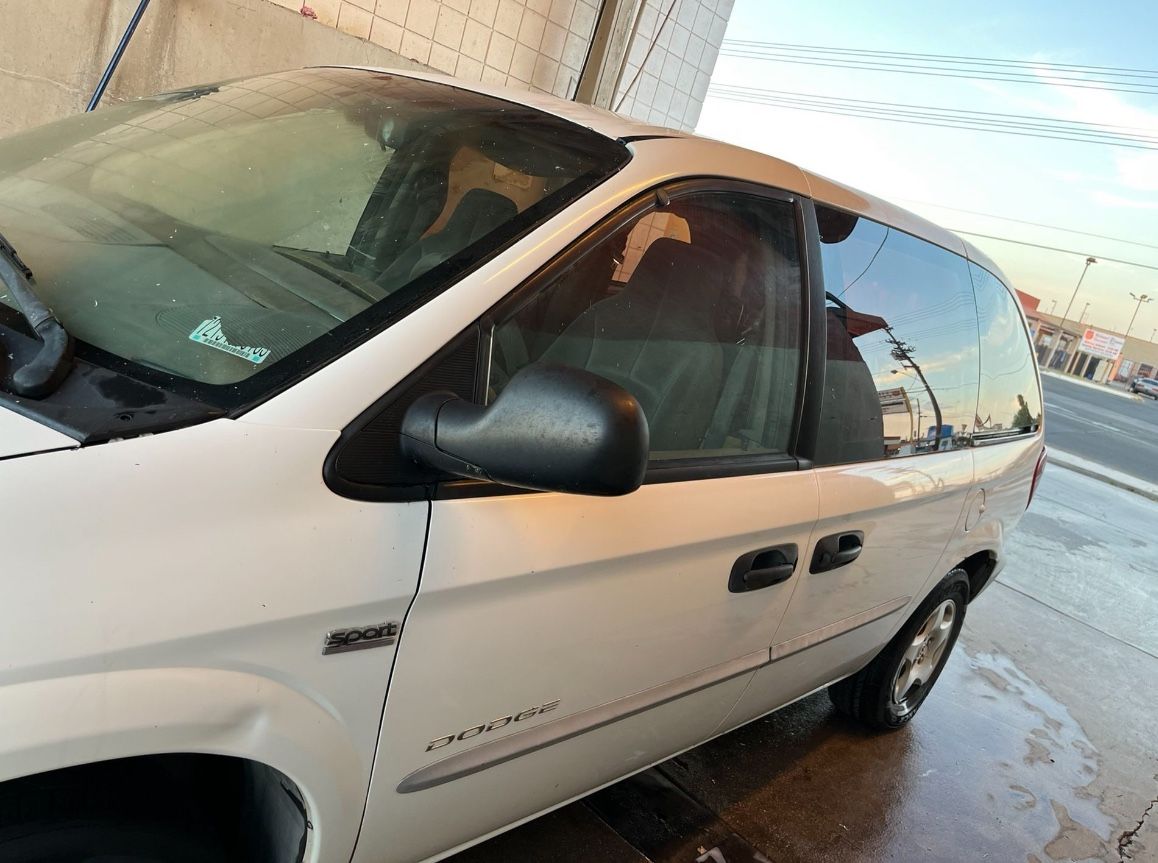2001 Dodge Caravan
