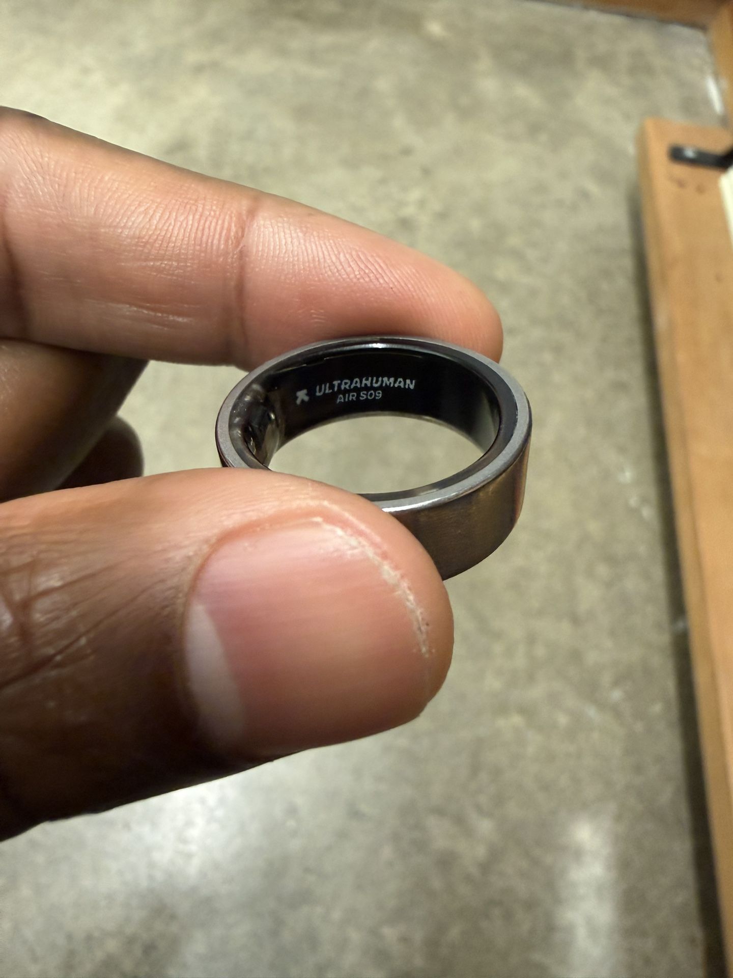 Ultrahuman Air Ring; Size 9 (Raw Titanium)