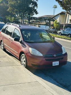 2004 Toyota Sienna