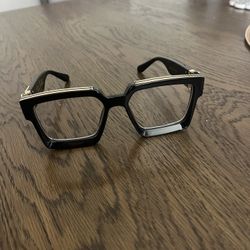 Louis Vuitton Glasses Brand New No Box