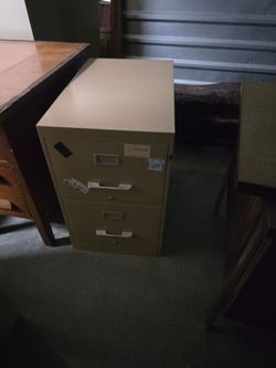 2 Drawer File cabinet