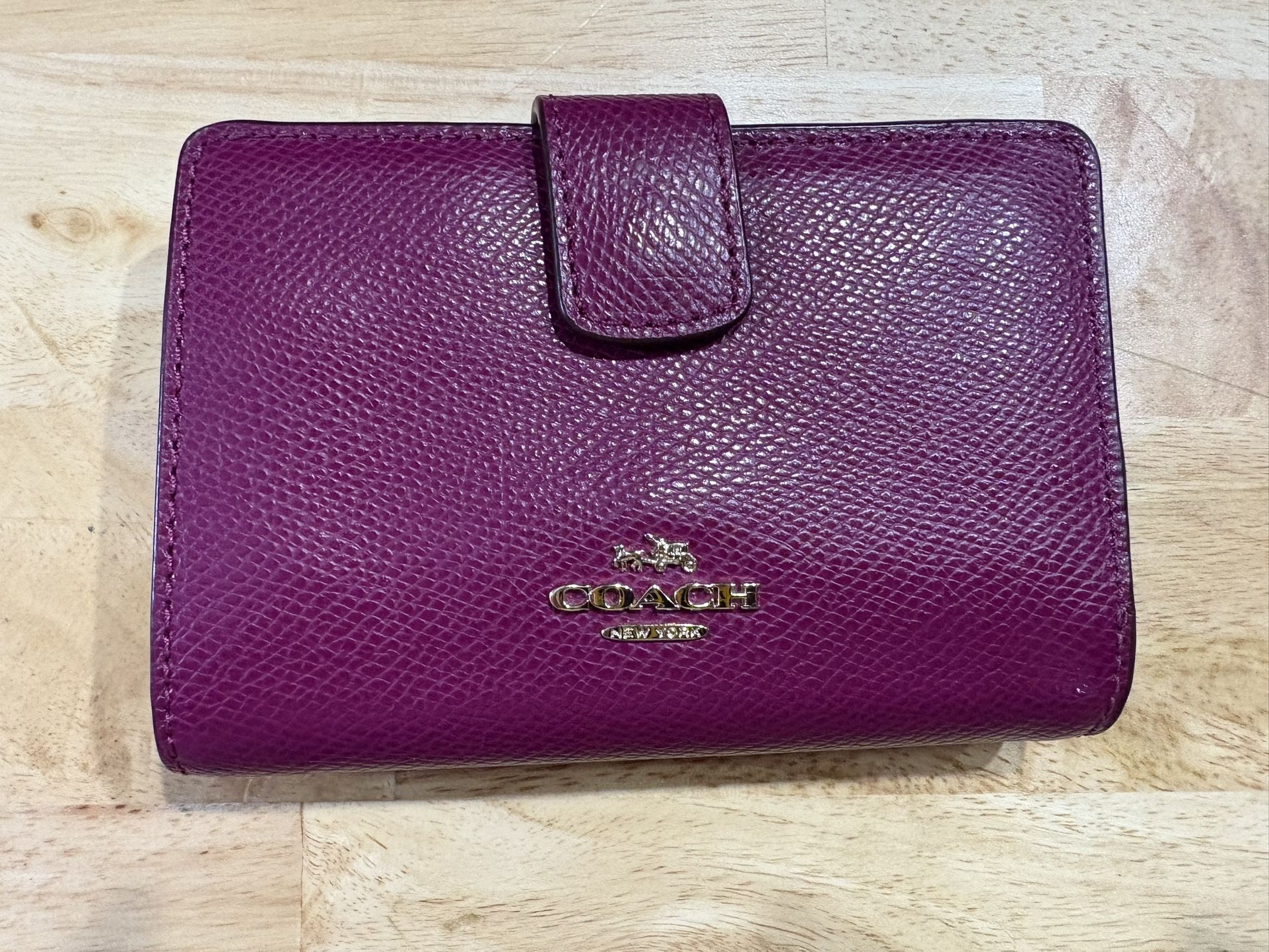 COACH Small Wallet