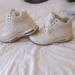 Nike ACG Boots