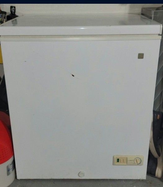 GE Refrigerator