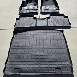 Honda CR-V Weather Tech Mat Set