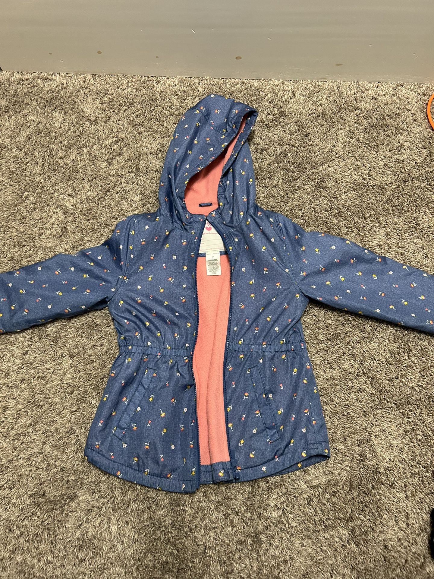 Lightweight Waterproof Jacket (girl / size 7)