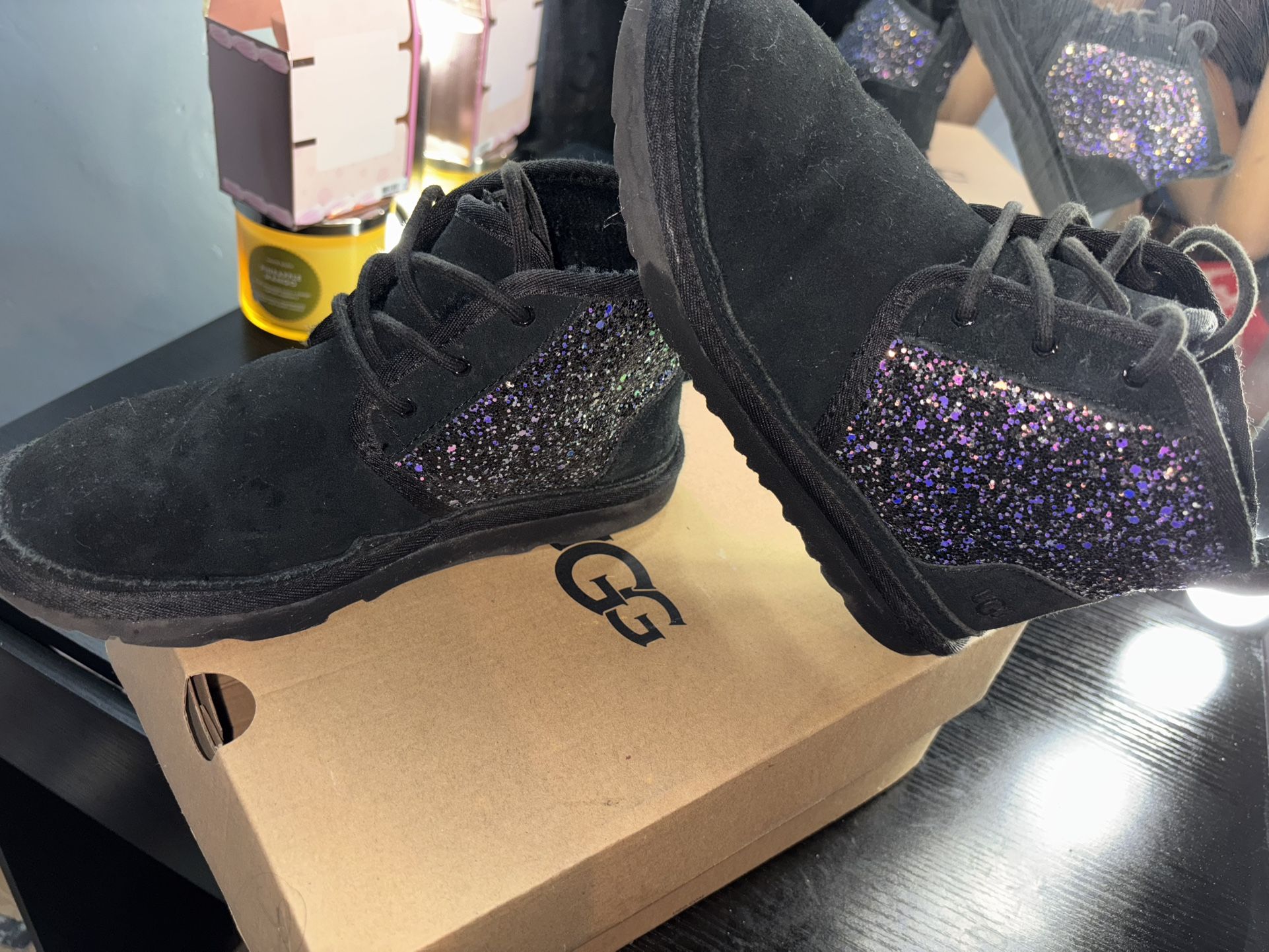 Ugg boots kids size 5