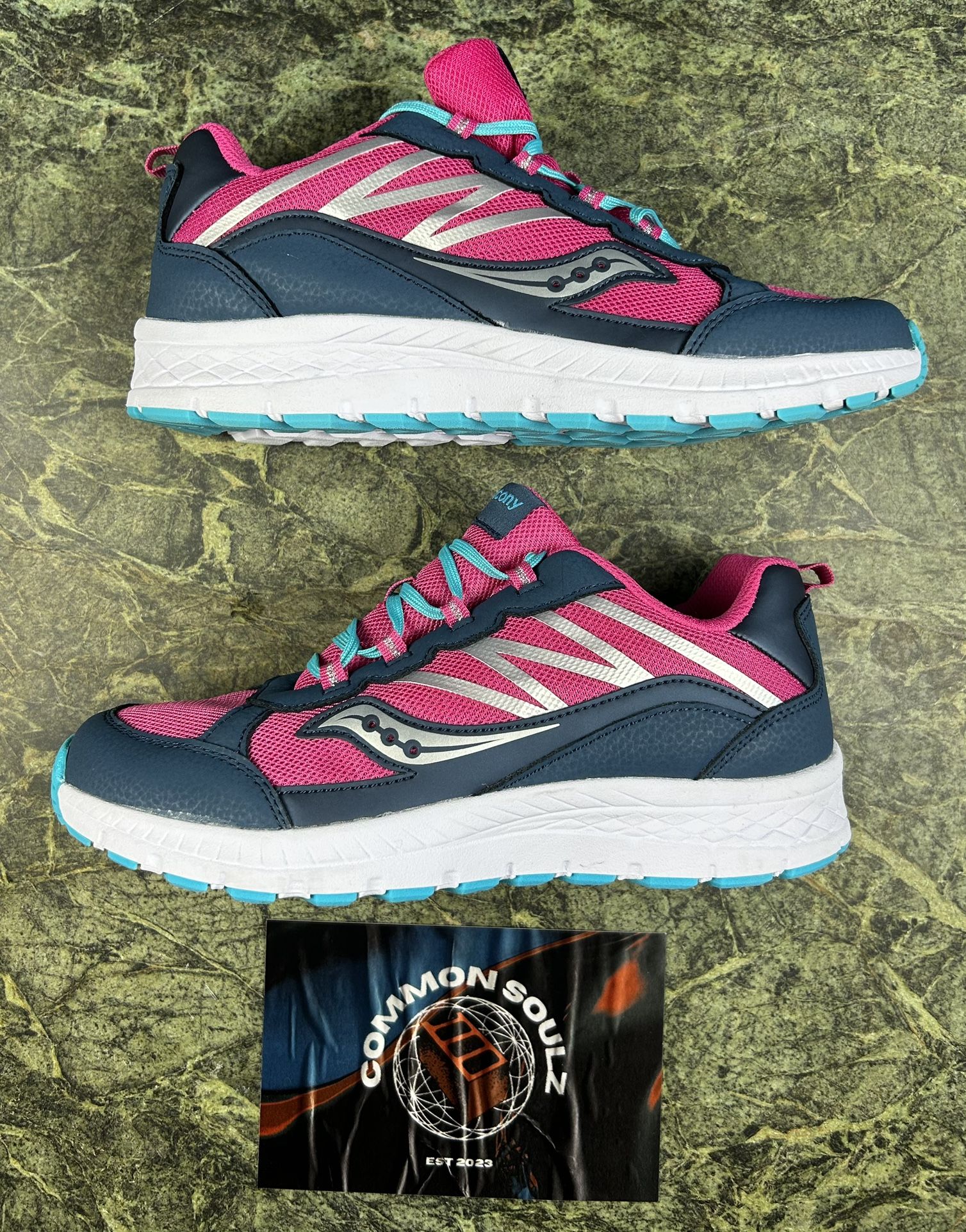 Saucony Kids' Grade School Dash Running Shoes - Navy & Pink Size 6Y/7.5W Preowned