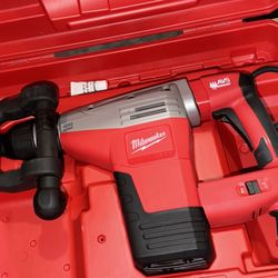 Milwaukee 15 lb sds-max demolition hammer 