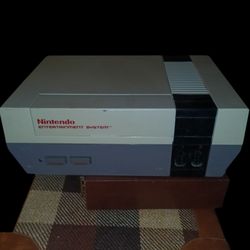 Nintendo Entertainment System (NES) CONSOLE ONLY
