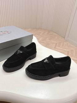 Pr,ada     shoes