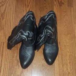 Black Girl Cowboy Boots 