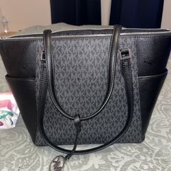 Mk Purse And Slides