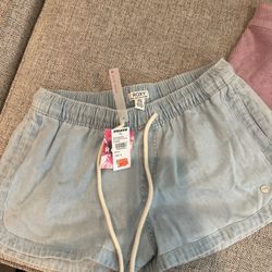 Roxy Shorts Size Women’s Medium 