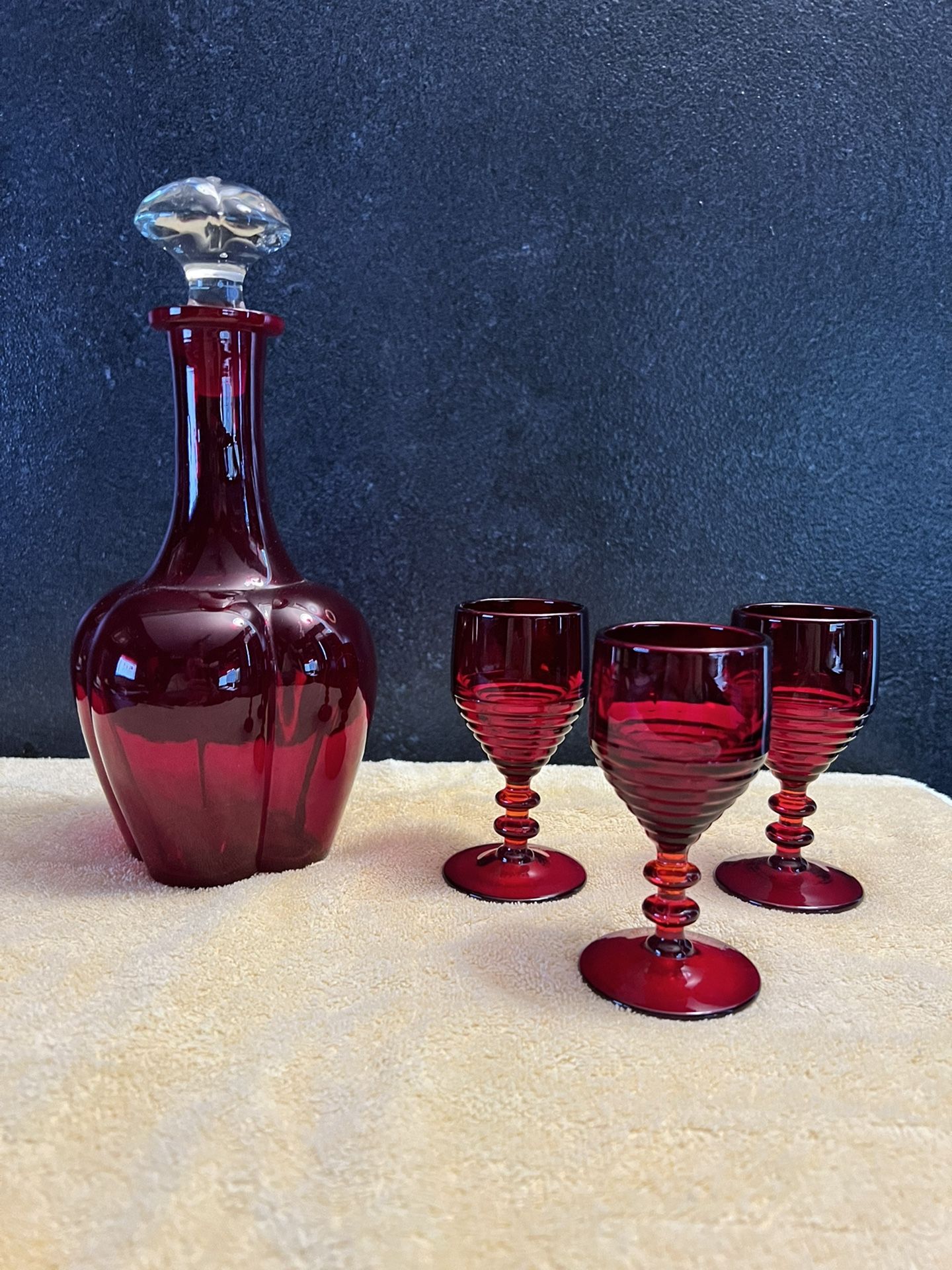 Vintage ruby red glass decanter w/3 glasses