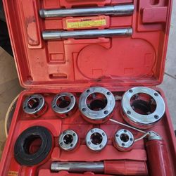 Ratchet Pipe Threader Kit