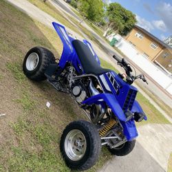 Yamaha Banshee
