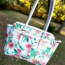 Liz Claiborne Floral Print Purse 