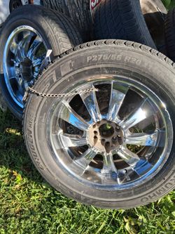 I HAVE  SET TIRES  universal 275 55 20