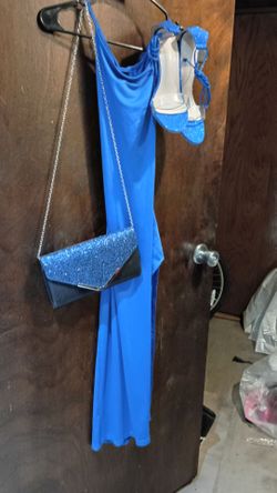 Blue dress with accessories