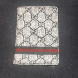 Gucci Wallet 