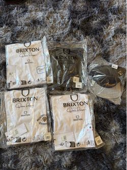 Brixton T-Shirts + Snapback Hat Bundle – Men’s Size Large