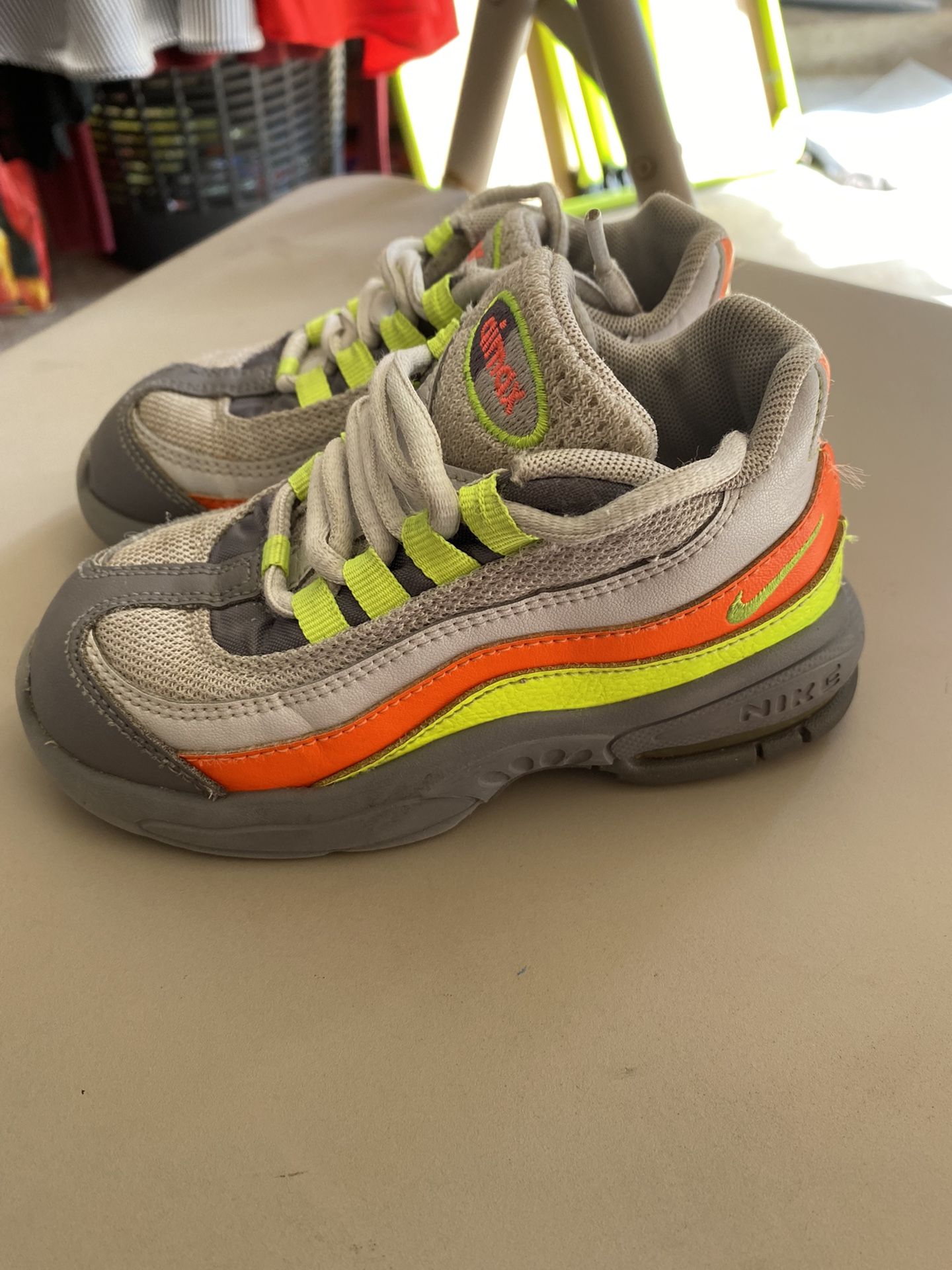 Nike Size 9c Toddler  $15 FIRM