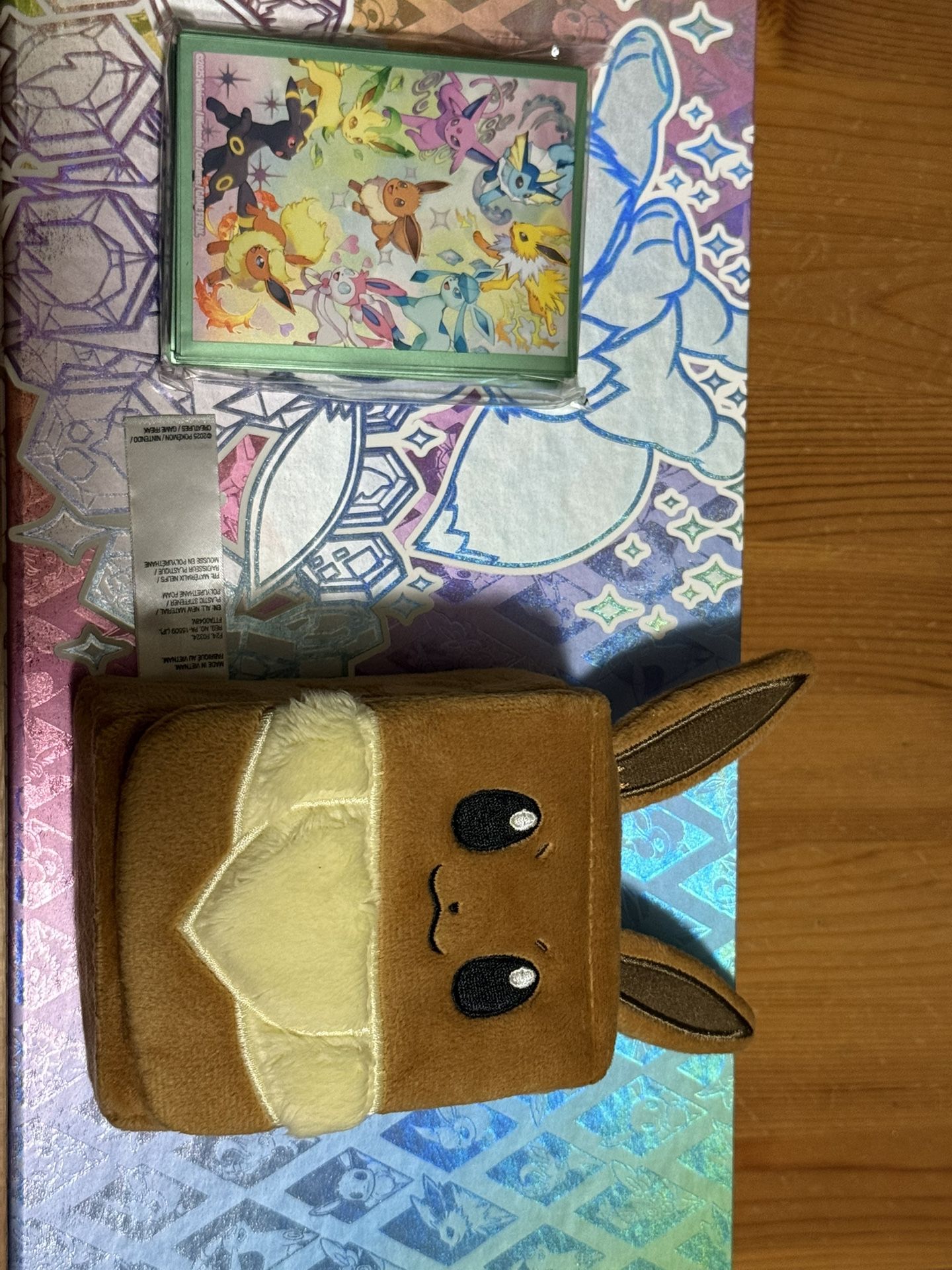 Pokemon Prismatic SPC Deck Box And Sleeves