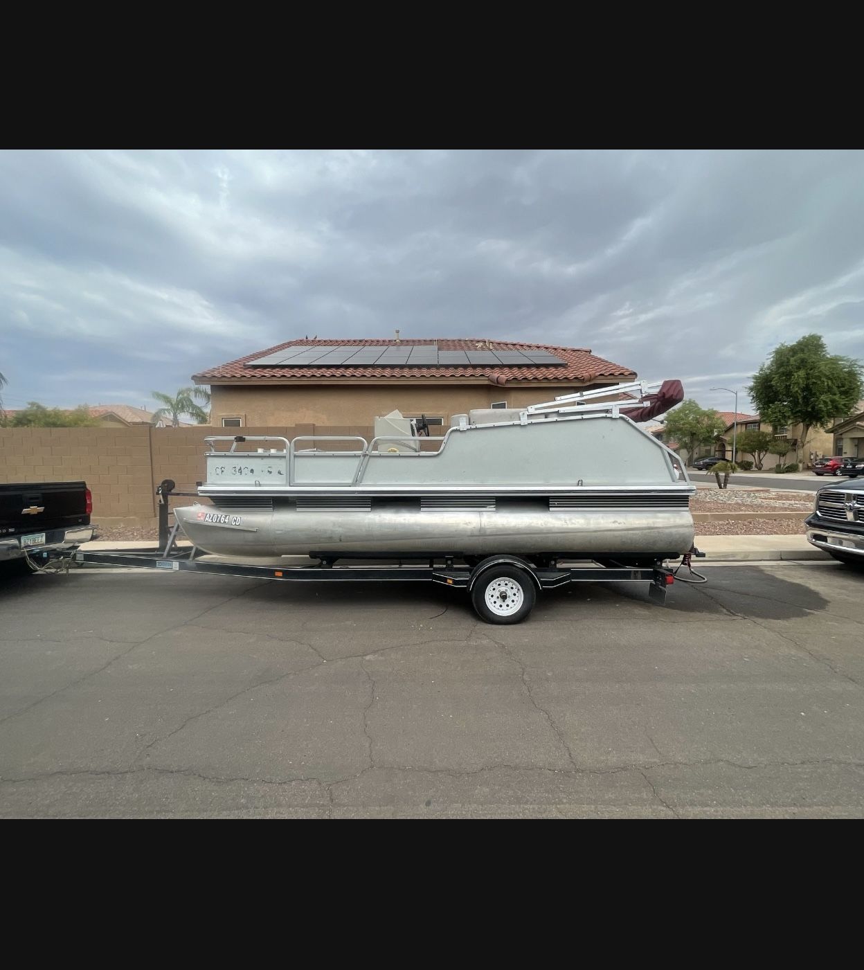 Pontoon Boat 