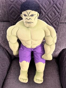 MARVEL HUGE “ THE HULK” 25 INCH PLUSH DOLL. - AWESOME