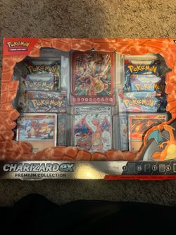 Pokémon TCG: Charizard ex Premium Collection Box