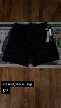 essential shorts