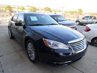 2013 Chrysler 200 Limited