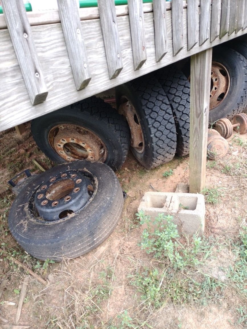 Box Truck Tire