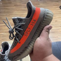 YEEZY BELUGA  350 V2 BOOST