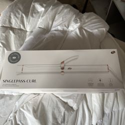 T3 Single pass Curling Iron 