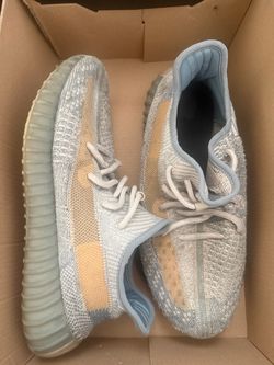 Yeezy size 9