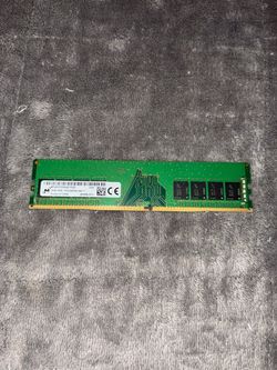 Micron 16GB DDR4-3200 RAM stick