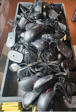 Lot of 100 USB Wired Optical Mice DELL HP Lenovo-  Mixed major brands