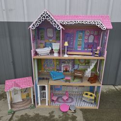 KidKraft Sweet And Pretty Wooden Dollhouse Set