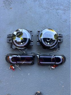 FJ Cruiser Headlights and Marker Lights