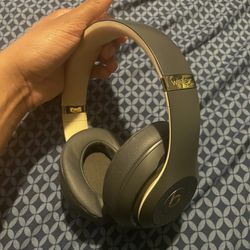 Beats Wireless headphones Studio 3 Noise Cancellation 