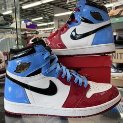 Air Jordan 1 Retro High Fearless UNC Chicago