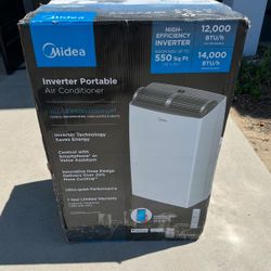 Midea 14000 BTU Portable Air Conditioner With Heat 