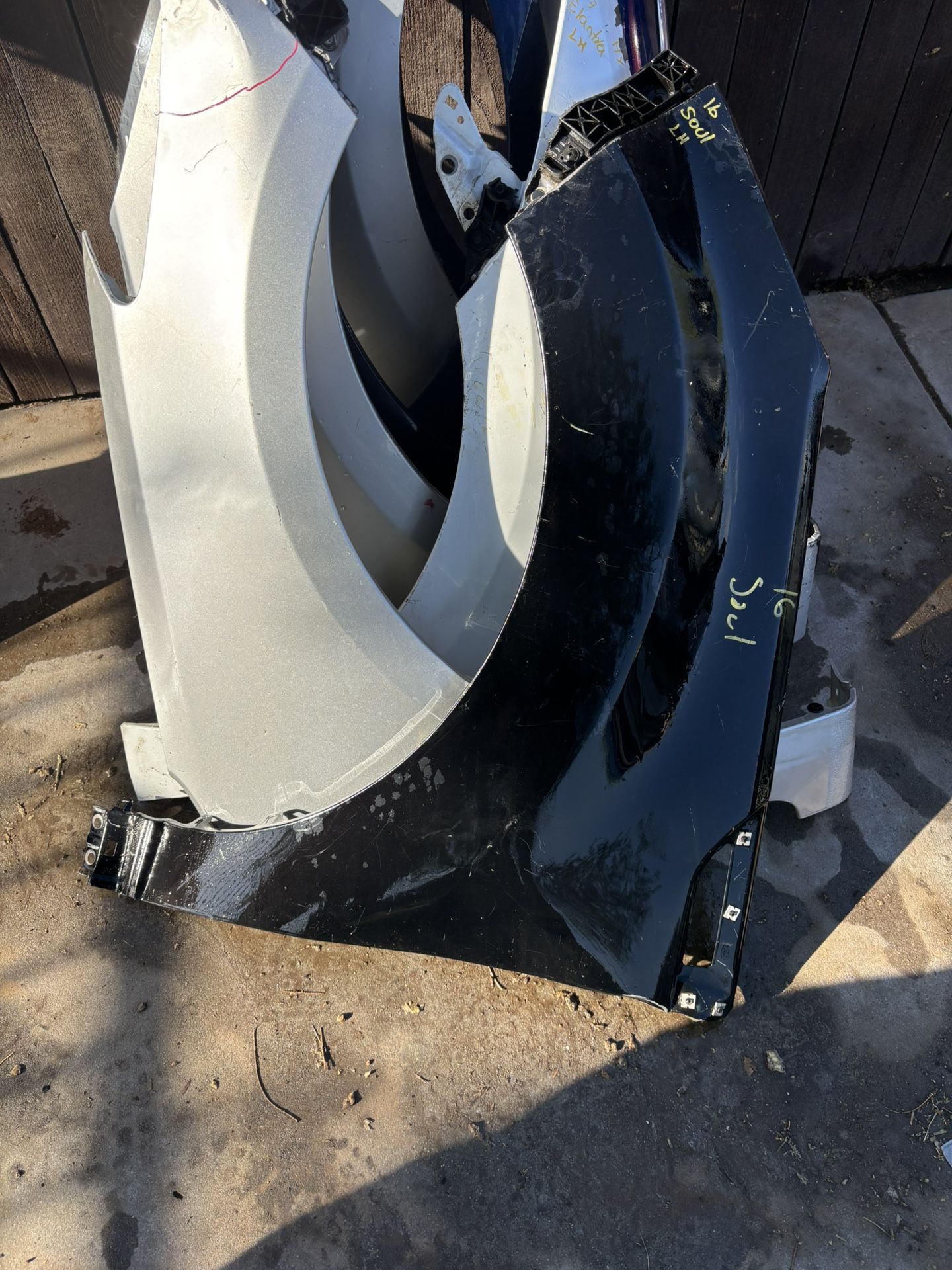 2016 Kia Soul LH Fender 