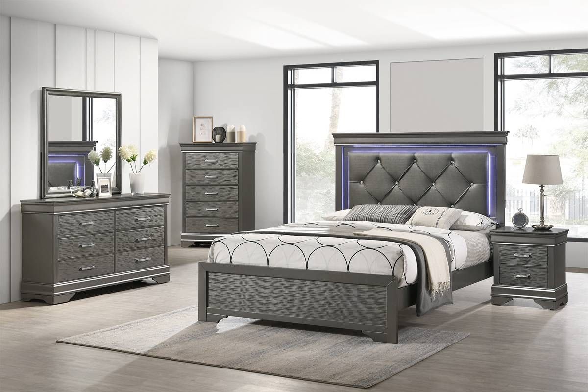4 PCs Bedroom Set Dresser Mirror Queen Bed With Light LED & Nightstand
