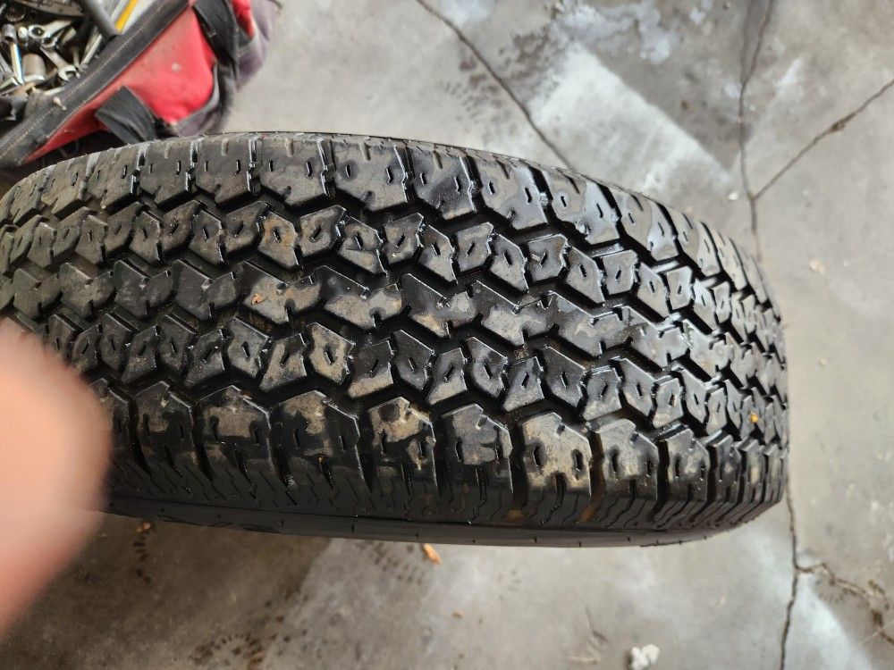 Classic Oldsmobile Tire