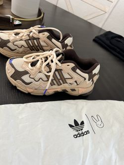 Adidas Response CL Bad Bunny 